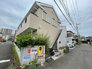 神奈川県茅ヶ崎市赤松町【アパート】の外観