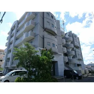 ロイヤルヒルズ柳生II【2階】の外観