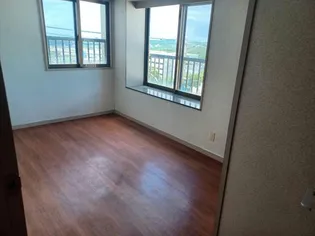 ハイツシティー西北【4階】の居間