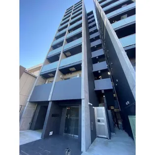 スパシエ横浜アルト【5階】の外観