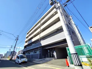 エーフィールズ新田東【5階】の外観