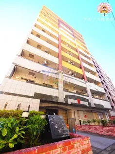 神奈川県横浜市中区山下町【マンション】の外観