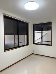 東京都品川区西品川2【アパート】の外観