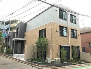 東京都世田谷区代沢3【マンション】の外観