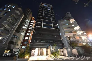 スプランディッド難波WEST【3階】の外観