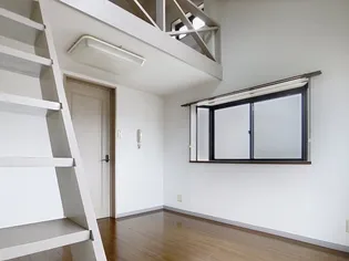 岩崎ハイツII【3階】の内装