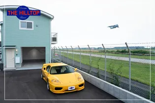 ガレージハウス THE HILLTOPの外観