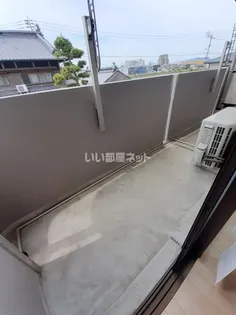 ハッピーフライト【2階】の内装