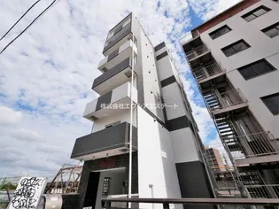 ONLYONE梅田北【3階】の外観