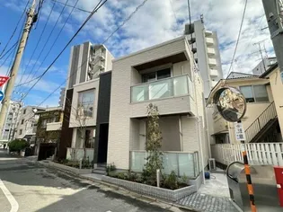 ウィステリア コート【1階】の外観