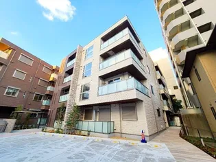 アルベレータIIIの画像