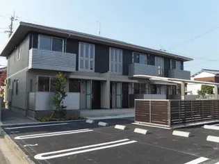 シャーメゾンニコルの画像