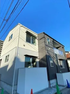 MAISON Kの画像