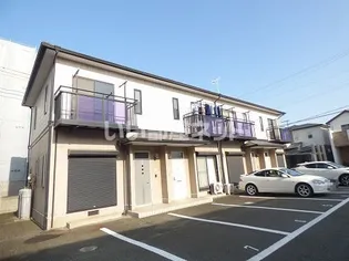 グリーンハイツ A棟の外観