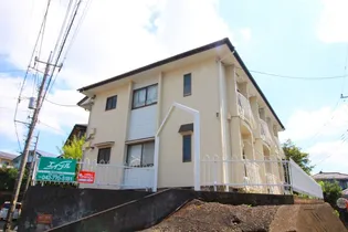 セゾンスギウラ【2階】の外観