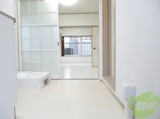 アーバンハイツ中江【2階】の玄関