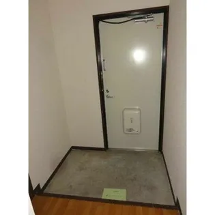 グリーンハイツ【2階】の玄関