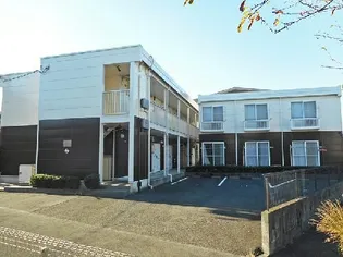 レオパレスシャルマン【2階】の外観