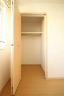 アスカ D棟【2階】の内装