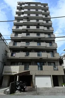 東京都港区東麻布2【マンション】の外観