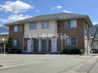 シャーメゾン西泉 A棟【2階】の外観