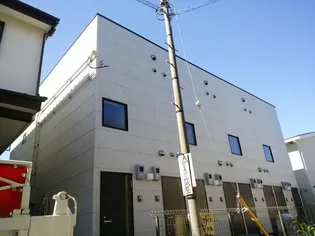 ラークティアラの画像