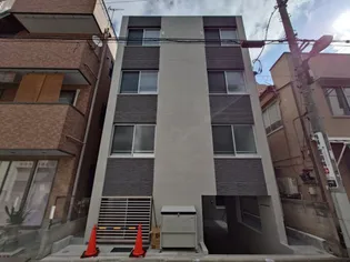 東京都新宿区西五軒町【マンション】の外観