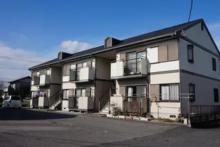 ファミール川島B【2階】の外観