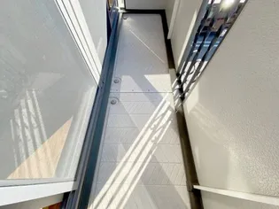 ラファエル V【2階】の内装