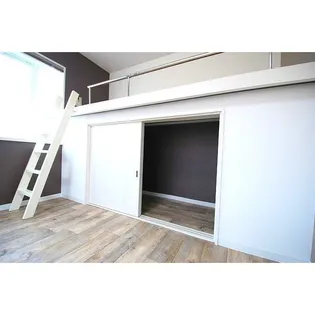 キャッスルII【2階】の内装