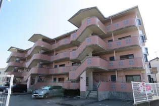 アドミラル・オズ【4階】の外観