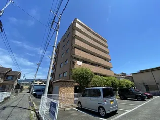 レジデンスカープ甲府【7階】の外観