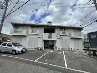 黄金ハイツ第3【1階】の外観