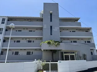 プティボワ【1階】の外観