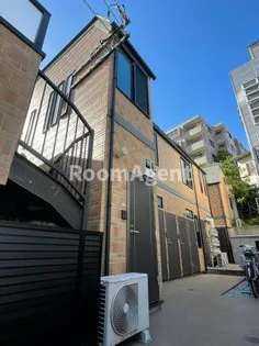 東京都新宿区下落合4【アパート】の外観