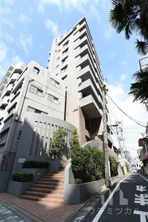 東京都豊島区雑司が谷3【マンション】の外観