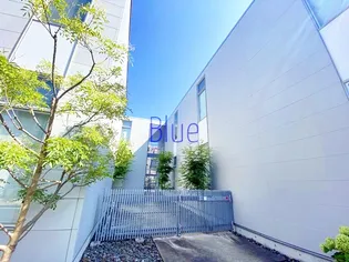 apartments F2【2階】の外観