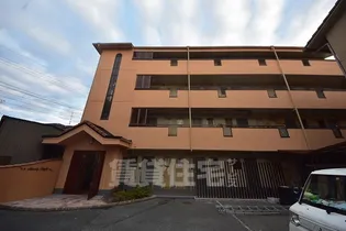 大阪府吹田市泉町5【マンション】の外観
