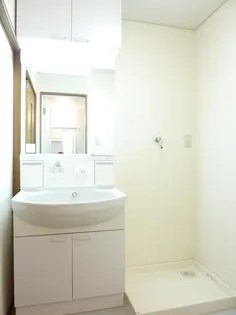 T・WING【2階】の内装