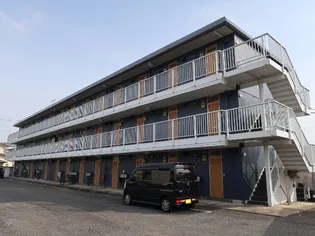 エステートロイヤル【3階】の外観