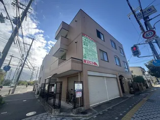 シャルム【3階】の外観