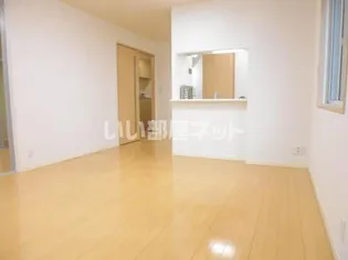 マストタウン東新田?A【1階】の居間