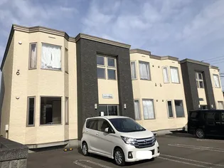 ウエストビレッジ【2階】の外観