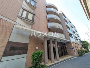 レジディア笹塚【1階】の外観