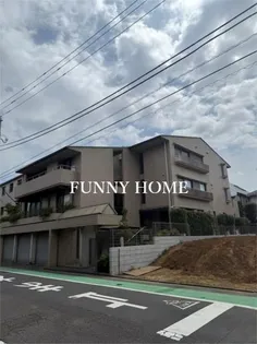 東京都世田谷区赤堤3【マンション】の外観