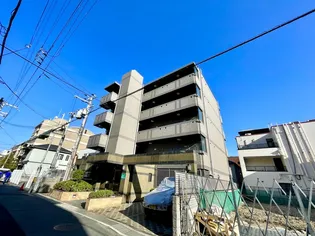 ブラウンズ本山【5階】の外観