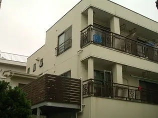 ハイツリヨン【2階】の外観