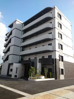 Cuore【3階】の外観