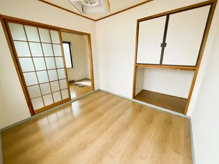 アールビレッジ【1階】の内装