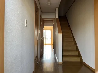 ウントエーゼAの玄関